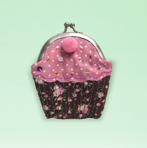 COIN PURSE  - CUPCAKE BROWN AND PINK - <p>A BROWN AND PINK FABRIC CUPCAKE COIN PURSE. GREAT FOR KIDS, XMAS STOCKING FILLERS, AND PART GIFTS. 9 x 10 x 2.5cm</p> Quality natural handmade soaps, candle, home, bathroom & beauty products make great gift ideas for him & her for any occasion or if you just want to treat yourself.