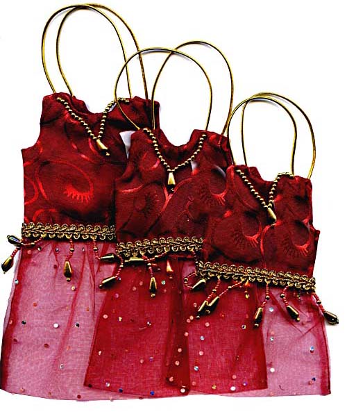 ORGANZA BAG - BEADED DRESS BAG - BURGUNDY - LGE. - 12 X 19CM - <p>Dress bags. Cute and very detailed little dress bags with an inner compartment that can be filled with lollies for great party favours or even used to house a party invitation. One customer fills these with lavender for great wardrobe scenters that keep the moths away too. Available in two other sizes see BAG113, BAG114 Sold in packs of 12</p> Quality natural handmade soaps, candle, home, bathroom & beauty products make great gift ideas for him & her for any occasion or if you just want to treat yourself.