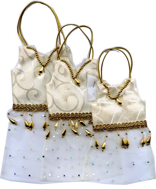 ORGANZA BAG - BEADED DRESS BAG - IVORY - SML. - 10 X 14CM - <p>Dress bags. Cute and very detailed little dress bags with an inner compartment that can be filled with lollies for great party favours or even used to house a party invitation. One customer fills these with lavender for great wardrobe scenters that keep the moths away too. Ivory beaded dress bag. Available in two other sizes see BAG118, BAG119 Sold in packs of 12</p> Quality natural handmade soaps, candle, home, bathroom & beauty products make great gift ideas for him & her for any occasion or if you just want to treat yourself.