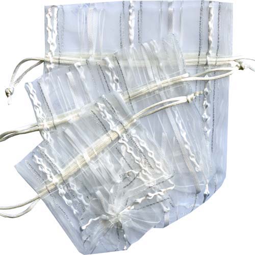 ORGANZA BAG - ORGANZA WITH BASE - IVORY - MED. - 12.5CM X 13CM - Beautiful bags. Great for keeping delicate lingerie, especially for travel, or for jewellery and hair accessories. Fill with some sweet treasures for a great get-well gift. Ivory ribbon strip with round base bag also available in two other sizes see BAG20, BAG22
Sold in packs of 12 Quality natural handmade soaps, candle, home, bathroom & beauty products make great gift ideas for him & her for any occasion or if you just want to treat yourself.