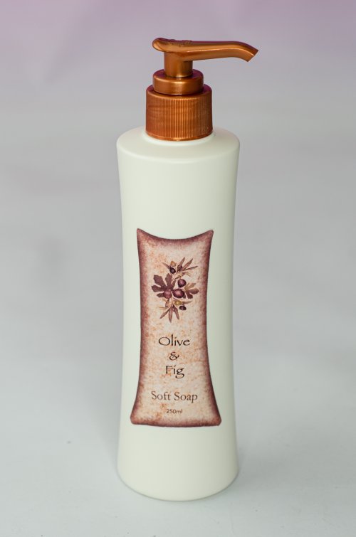OLIVE & FIG 250ML SOFT SOAP - Nourishing Olive & Fig Liquid Soap. Exquisitely scented mild Liquid Soap with natural Olive & Fig extracts. Quality natural handmade soaps, candle, home, bathroom & beauty products make great gift ideas for him & her for any occasion or if you just want to treat yourself.