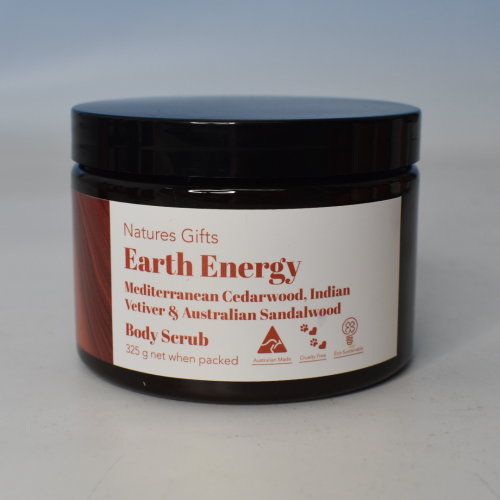 NATURES GIFTS - EARTH ENERGY 325G BODY SCRUB - A grounding blend of Mediterranean Cedarwood, Indian Vetiver & Australian Sandalwood that evokes strength and serenity through earthy woods and subtle smokiness.
Exfoliate with 325g finely milled natural exfoliants, infused with the calming essence of vetiver and sandalwood for smooth, revitalized skin.
Love this scent? I pair perfectly with the rest of my range — explore the matching Lotion, Shower Gel, Hand Wash, and Body Scrub to complete your ritual. Quality natural handmade soaps, candle, home, bathroom & beauty products make great gift ideas for him & her for any occasion or if you just want to treat yourself.