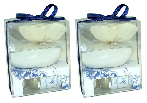 DIFFUSERS - MIDSUMMER OVAL   - CLEARANCE STOCK - BULK PURCHASE
BRIGHTEN ANY BATHROOM WITH THIS  OVAL CERAMIC MIDSUMMER SCENTED DIFFUSER WITH AN ELEGANT PAPER ROSE .

 Quality natural handmade soaps, candle, home, bathroom & beauty products make great gift ideas for him & her for any occasion or if you just want to treat yourself.