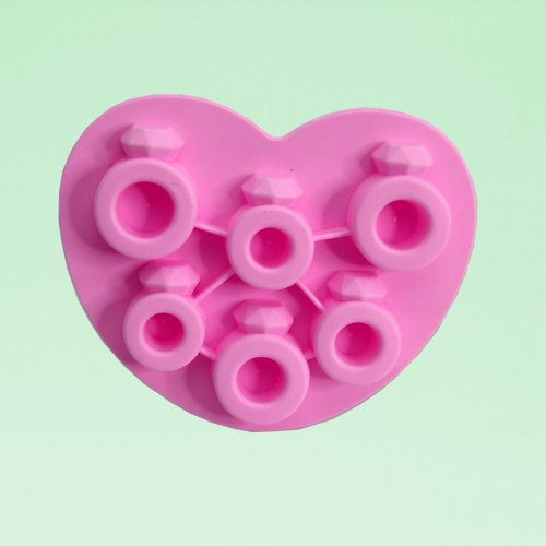 ICE CUBE MOULDS - DIAMOND - <p>DIAMOND RING ICE CUBE MOLDS. GREAT FOR HENS NIGHTS.</p> Quality natural handmade soaps, candle, home, bathroom & beauty products make great gift ideas for him & her for any occasion or if you just want to treat yourself.