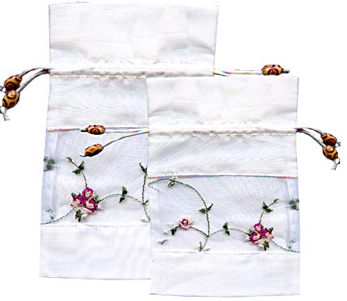 ORGANZA BAGS - ORGANZA BAG - EMBROIDERED TAFFETA & ORGANZA - WHITE - LGE. - 13 X 21CM - Gifts Ideas for Him & Her, Natural Handmade Soap, Candles | Clover Fields
